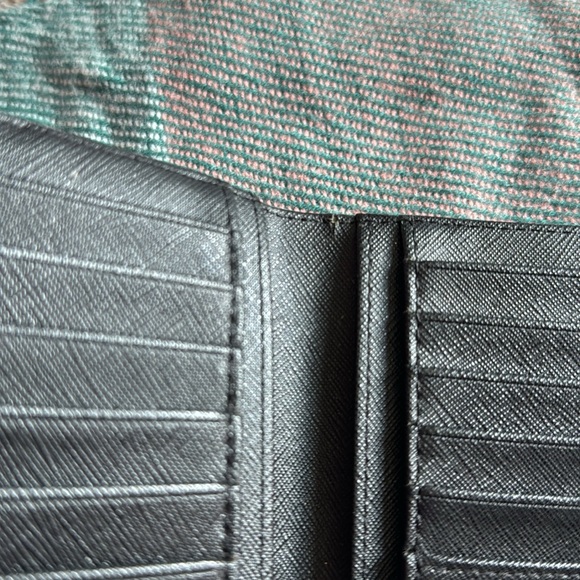 Kate Spade slim black bifold wallet ✨ final reduction. - Picture 8 of 8